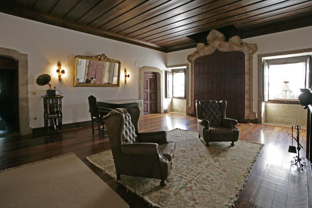 Casa De Darei Guest House Mangualde Luaran gambar